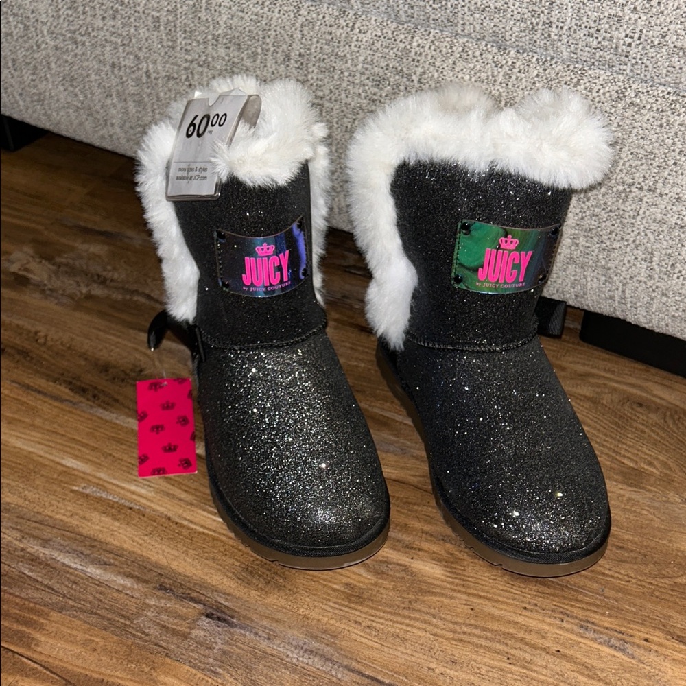 Juicy Couture Kids' Sparkle Boots - Black with White Fur